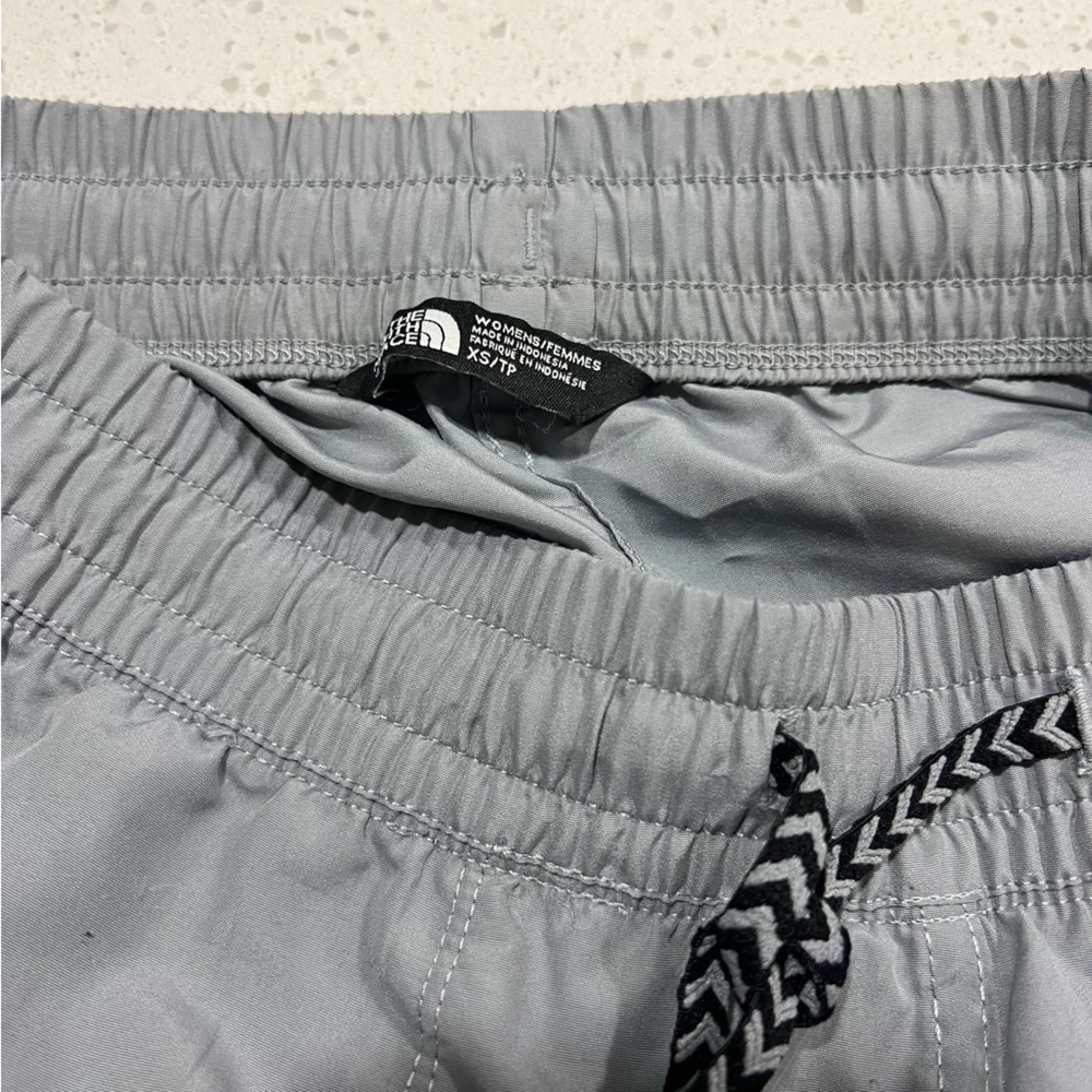 Women’s North Face Classic V Swim Shorts Water - Picture 3 of 3
